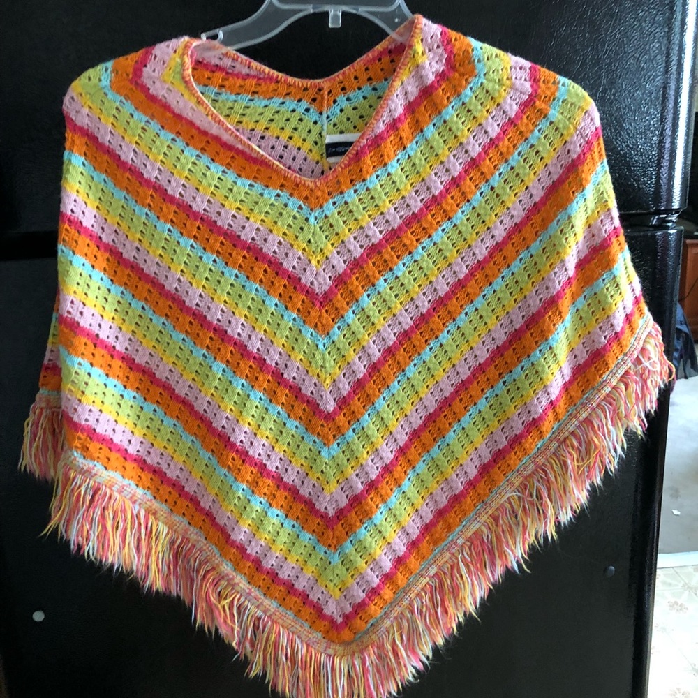 Retro shawl star city
